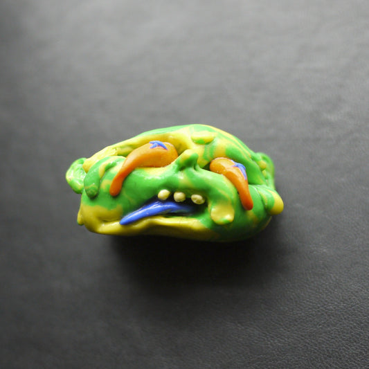 2. Radio[active] Head | Screaming Heads Collection